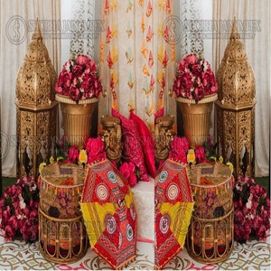 Lampes marocaines en bois colorées pour la décoration - Product Image 5