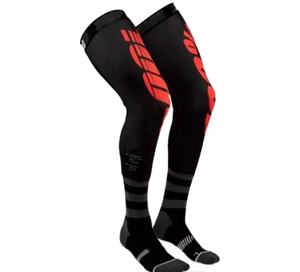 Chaussettes de sport antidérapantes avec logo personnalisé, longues, de différentes couleurs et entièrement personnalisées - Product Image 2