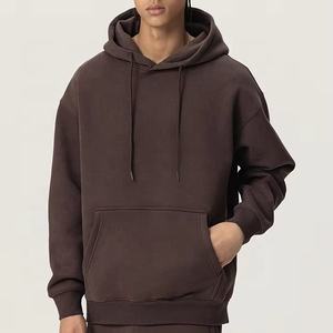 Vente chaude Oem Meilleure qualité Sweat à capuche Streetwear pour hommes à prix raisonnable Fabriqué au Pakistan Meilleur produit en vente Technique de teinture unie - Product Image 1