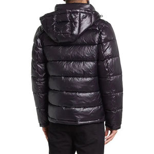 Veste matelassée légère et à la mode en tissu confortable et respirant pour hommes Veste d'hiver en vrac pour hommes - Product Image 6