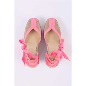 Alpargata cerrada con tacón de cuña alto - Product Image 4