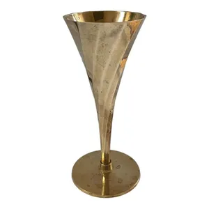 Design semplice in vetro di alta qualità per bere vino accessori per Barware calice Cup forniture di vino bicchiere calice Set di calici oro lucido