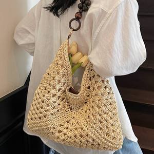 Bolso de Verano de Ganchillo para Mujer, Nuevo Estilo Vintage con Cuentas de Madera, Bolso de Hombro/Axilar para Playa, de Poliéster, Estilo Vacaciones en la Costa - Product Image 4