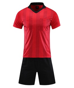 Ensemble de maillot de football vert pour homme, manches courtes, col en V, polyester respirant, uniforme avec poches et short noir - Product Image 5