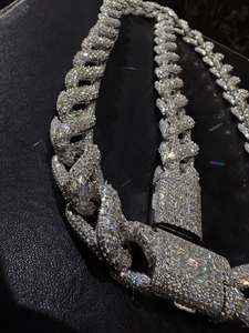 Collar de Cadena Cubana Iced con Eslabones Grandes, Estilo Hip Hop Bling de Lujo, Unisex, Venta al por Mayor, Personalizado de Fábrica, Chapado en Oro de 18K, Para Fiesta - Product Image 6