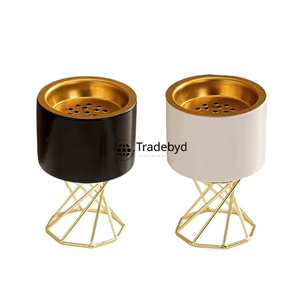 Tradebyd Brûleur d'encens en résine moderne Accessoire d'aromathérapie élégant pour les espaces domestiques relaxants - Product Image 3