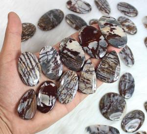 หินแจสเปอร์มะพร้าวธรรมชาติ รูปทรงผสม หลากหลาย จำนวนมาก ขัดเงาอย่างดี ไม่โปร่งแสง สำหรับทำสร้อยคอแฮนด์เมดอย่างประณีต - Product Image 4