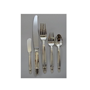 Couverts gaufrés les plus récents en laiton de luxe Ensemble de 5 ensembles de couverts de taille et de forme personnalisées Plaqué argent à bas prix - Product Image 1