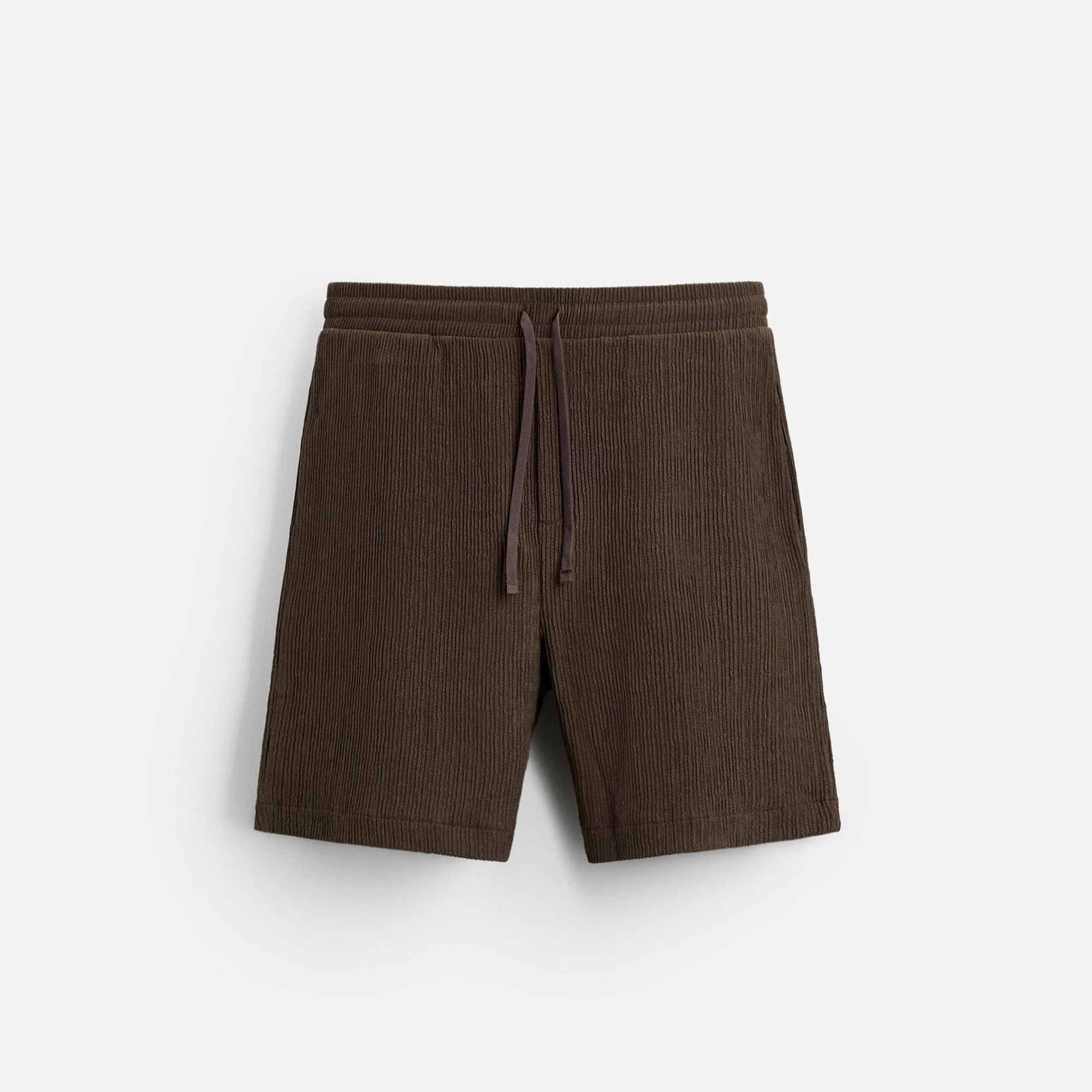 สีน้ำตาล