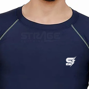 Chemises de compression de sport pour hommes - Respirantes, séchage rapide, tissu éco-responsable en spandex/polyester, tailles et couleurs personnalisables - Product Image 5