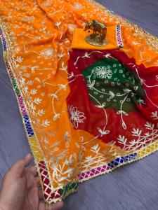 Sari de Georgette Puro y Premium de Alta Calidad con Estampado Multi Bandhani, Múltiples Colores, C~Pallu con Trabajo Gota - Product Image 2