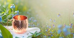 Fabriqué à la main 100% cuivre pur 24 onces extra large tasse de mule de Moscou avec poignée en laiton finition martelée verres à bière de qualité supérieure - Product Image 3