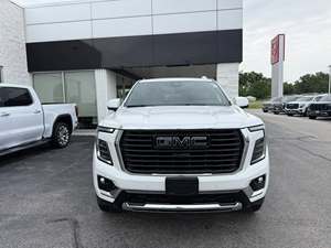 Listo para Enviar: GMC Yukon XL Elevation 4WD 2025, Título Limpio, 3 Años de Garantía - Product Image 1