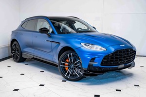 Aston Martin DBX 707 2023 légèrement utilisé, confortable et bien entretenu - Product Image 2