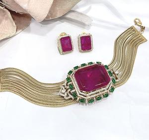 Ensemble collier et boucles d'oreilles de haute qualité, plaqué or, avec pierres CZ, pour mariage, collection moderne pour femmes - Product Image 3