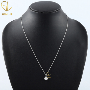 Collar solitario de Halo de diamante Moissanite D VVS de corte redondo de Diseño de Moda de calidad superior para mujer - Product Image 2