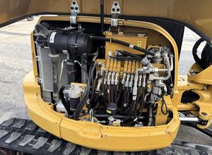 Mini-excavatrice sur chenilles hydraulique Cat305.5e2 d'occasion, Cat301 302 303 305 d'occasion, avec composants de moteur principaux, à vendre - Product Image 3