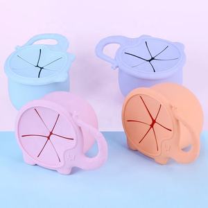 Taza de entrenamiento de silicona duradera para bebés con asas y pajita, taza para beber antideslizante a prueba de fugas sin BPA para bebés y niños pequeños - Product Image 2