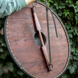 Escudo Redondo Vikingo CH, Escudo Medieval de Metal por Calvin Handicraft - Product Image 3