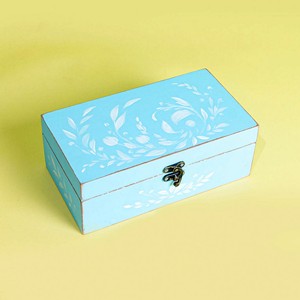 Boîte de rangement multifonction en bois massif noir poli sur mesure de 7 pouces pour cadeaux et artisanat, à suspendre au mur - Product Image 6
