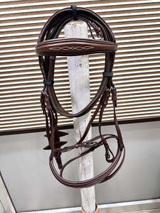 Accessoires cheval de qualité supérieure, bride en cuir pour équipement de course de chevaux de fabrication et d'exportation indiennes - Product Image 3