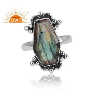 Anillo apilable con diseño de ataúd de piedras preciosas de labradorita Natural de plata esterlina oxidada, fabricante de joyería personalizada - Product Image 3