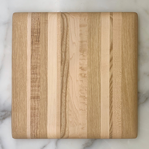 Planche à découper rectangulaire en bois naturel de style écologique combinaison de différentes finitions et textures pour la cuisine à domicile - Product Image 2