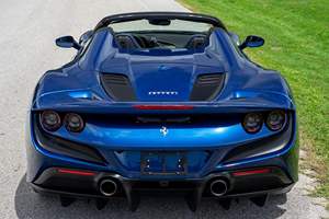 F8 Spider 2022 ~11,300 Millas, Motor V8 Twin-Turbo de 710 hp, Blu Tour De France, Sin Modificar - Product Image 3