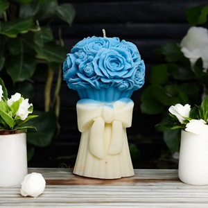 Élégante bougie en cire de soja faite à la main avec parfum pour la décoration intérieure et les cadeaux pour les anniversaires de Noël Diwali et Ramadan pour les bars - Product Image 1