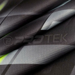 Ensemble de vêtements de football noirs personnalisés de haute qualité Uniforme de football à sublimation avec quantité minimale de commande bas Style élevé - Product Image 4