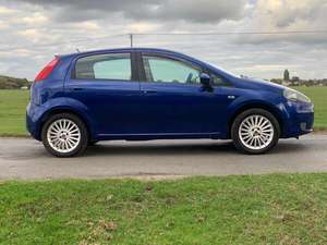 FIAT GRANDE PUNTO 1.4 d'occasion 2009, conduite à gauche/droite - Product Image 3