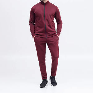 Diseño premium de alta calidad, estilo hermoso, logotipo y etiqueta personalizados, chándales para hombre con cremallera completa en la manga. - Product Image 1