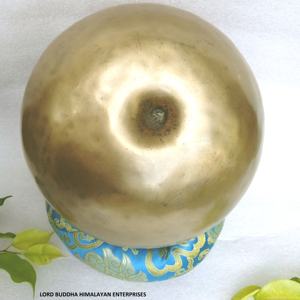 Tibétain fait à la main pleine lune Lingam bols chantants Bronze Style religieux Népal fait Gaurab Art et à collectionner pour la méditation - Product Image 5