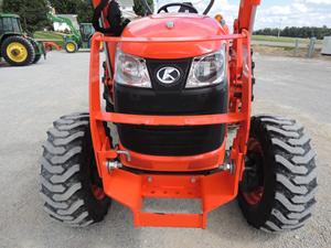 Tracteur à roues arrière Kubota LA764 Mini 4x4 d'occasion - Product Image 2