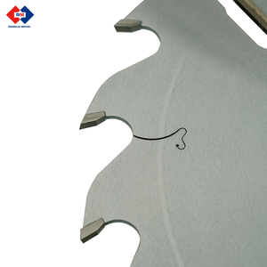 <span class=keywords><strong>Lame</strong></span> de <span class=keywords><strong>scie</strong></span> <span class=keywords><strong>circulaire</strong></span> multi-dents DM de qualité industrielle OEM <span class=keywords><strong>250</strong></span>*36T+4P pour le travail du bois à textures complexes - Product Image 3