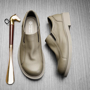 Chaussures Oxford en cuir de vachette pleine fleur avec talon amorti et design antidérapant, chaussures habillées pour hommes, chaussures en cuir - Product Image 3