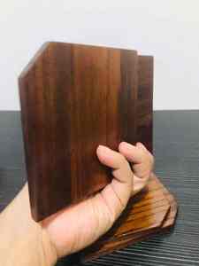 Sous-verres rustiques en bois massif conçus pour la protection quotidienne de la table dans la cuisine et les espaces de bureau à domicile - Product Image 3