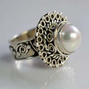 Bague bohème artisanale en argent sterling 925 avec perle d'eau douce, pierre de naissance de juin, bijou parfait pour son anniversaire ou son anniversaire de mariage - Product Image 3
