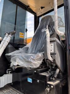 Mini-excavatrice Caterpillar 306E2 avec un système hydraulique puissant pour les travaux de tranchée, les travaux d'assainissement et les travaux municipaux - Product Image 6