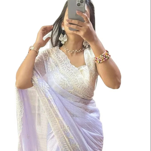 Tela ligera pero rica de color lavanda que garantiza la facilidad de drapeado y la comodidad durante todo el día, lo que lo convierte en pedidos de exportación al por mayor - Product Image 1