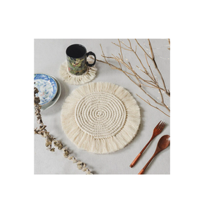 High Quality Bohemian <b>Round</b> Plate Coaster Unique Style Macrame Natural Finishing Place Mats Decorative Corn Husk <b>Placemats</b> - Product Image 1
