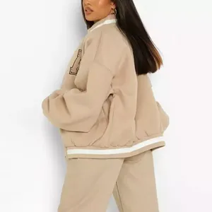 Chaqueta Bomber Varsity Personalizada con Logotipo para Hombre y Mujer, Venta al por Mayor, Calidad Superior, Negro Oscuro, OEM ODM - Product Image 4