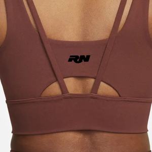 Vêtements de yoga personnalisés pour femmes Soutien-gorge de sport à impact élevé avec des matériaux de la plus haute qualité - Product Image 3