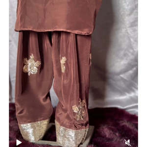 Elegant Traditional Punjabi Suits Buy Online Salwar Kameez in <b>Silk</b> and Georgette Indian Pakistani Style Clothing - Product Image 5