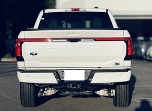 F o r d F-150 Lightning Platinum Super Crew 5.5' Box 4WD d'occasion 2022 - Product Image 2