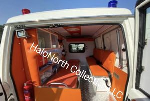 Toyota Land Cruiser Hard Top Ambulance 2021, état neuf, boîte manuelle, options essence et diesel - Product Image 5