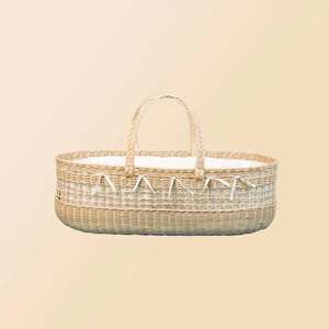 Cesta de Moisés para bebé tejida a mano natural, elegante Moisés ecológico para recién nacidos con forro de algodón suave y asas duraderas - Product Image 4