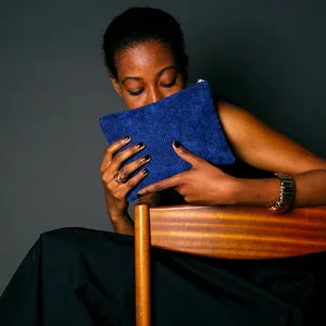 Borsa Clutch in Velluto Personalizzabile Castula, Tote Promozionale Personalizzabile - Product Image 2
