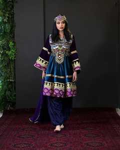 Tailles personnalisées broderie conception robes afghanes dames vente en gros meilleure qualité tribal banjara danse du ventre robe traditionnelle afghane - Product Image 3