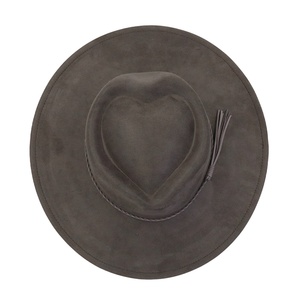 2025 nueva moda en forma de corazón corona gamuza Fedora sombreros de ala ancha mujeres sombreros de sol gorras de dibujo básico ala plana para niña - Product Image 1